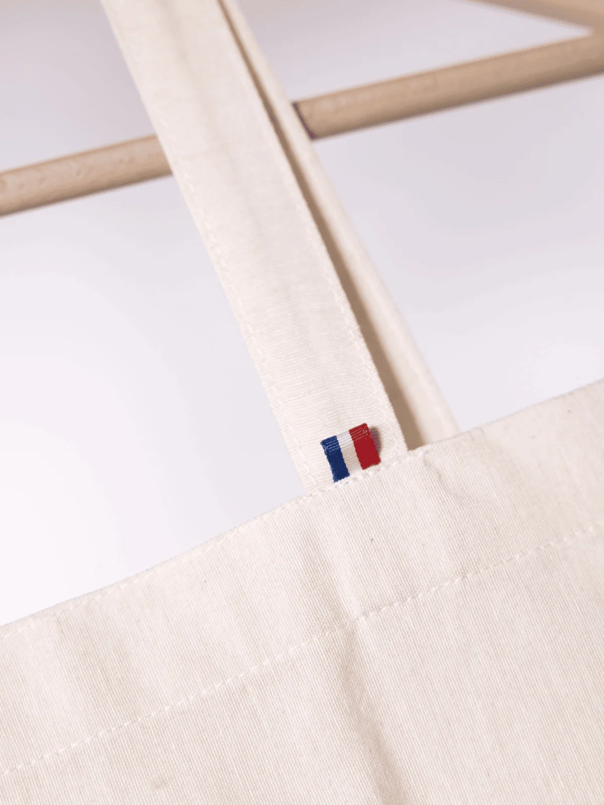 Tote bag JIM tissé en France zoom étiquette Made In France