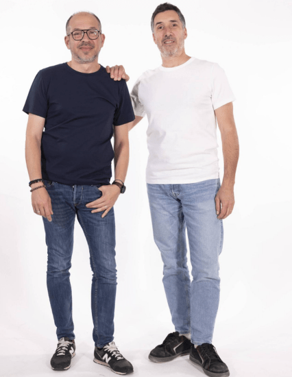 T-shirt personnalisable Made in France, fabriqué en coton biologique durable dans des ateliers adaptés. Idéal pour entreprises, associations, et marques blanches recherchant des vêtements écoresponsables de haute qualité.